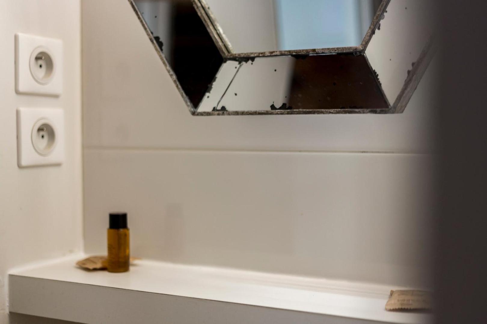 Le Duplex Du Change - Lyon Ail ภายนอก รูปภาพ